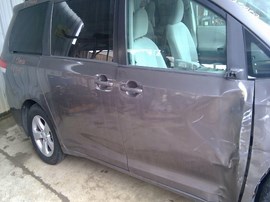 2011 TOYOTA SIENNA, GRAY, LE, 3.2L, AT. FWD.  Z25957